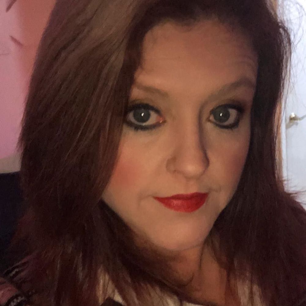 Meet your Posher, Holly